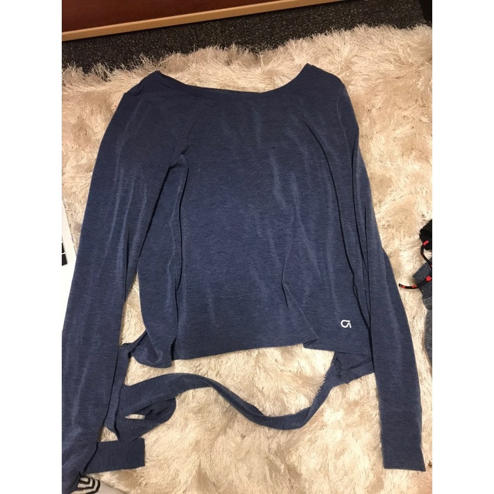 Gap workout top